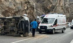 Hakkâri-Çukurca Yolunda Kaza: 1’i Ağır 4 Yaralı