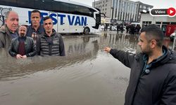 Yüksekova’nın Artık Gölü Var! Otogar Sular Altında Kaldı