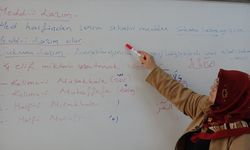 28 Şubat mağduru öğretmen: "Başörtümden dolayı meslekten ihraç edildim"