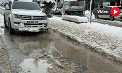 Yüksekova’da alt yapı yetersizliği caddeleri göle çevirdi