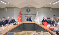 Bakan Ersoy’dan 2026 turizmi için kritik toplantı