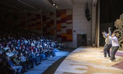 Şehir Tiyatrosundan Mersinli sanatseverlere ücretsiz tiyatro şöleni