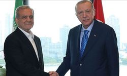 Erdoğan-Pezeşkiyan görüşmesi: İran füze saldırılarını reddetti
