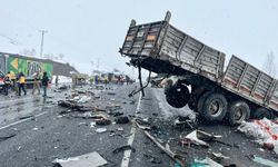 Van’da Zincirleme Kaza:  2 Ölü