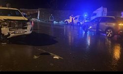 Hakkari'de kaza: 2 kişi yaralandı