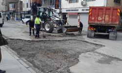 Hakkari’de Bozulan Yollar Onarılıyor