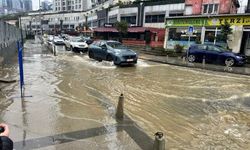 Sarıyer’de rögarlar taştı: Bir iş yerini su bastı, dükkan sahibi İSKİ’ye tepki gösterdi
