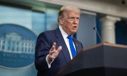 Trump’tan İran’a yeni tehdit: ‘Lanet olası boğazı açın’