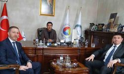 Kars’ta Türkiye-Azerbaycan ekonomik iş birliği masaya yatırıldı