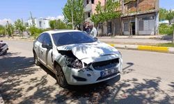 Aracın önünü keserek sürücüyü darp ettiler