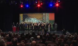 32 sanatçı, sokak hayvanları için tek bir şarkıda buluştu