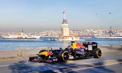 Formula 1 heyecanı 5 yıl sonra İstanbul sokaklarına taşındı