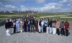 Üniversiteli gençler fotoğrafçılık kursuyla Muş’u keşfediyor