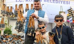 Çukurova’nın simgesi sapan festivale damga vurdu