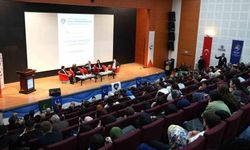 Üniversitede sanal bahisle mücadelede ailelere bilinçlendirme toplantısı