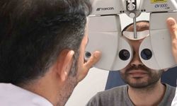 Ekran bağımlılığı alarm veriyor: 2050’de her 2 kişiden biri miyop olabilir