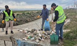 Van Gölü’nün sessiz kahramanları için yol temizliği