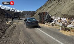 Hakkâri-Van Karayolunda Tır Devrildi: 1 Yaralı