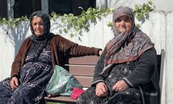 Yüksekova’da güneş yüzünü gösterdi: Vatandaşlar parklara akın etti