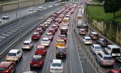 APP plakayı şoförler odası ücretsiz değiştirecek