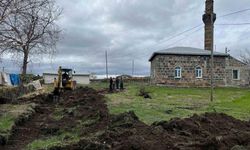 Akyaka’da örnek dayanışma: Minik Asya’dan büyük destek