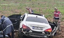 Siirt’te otomobil ile kamyonet çarpıştı: 2 ölü, 3 ağır yaralı