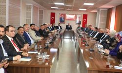 AK Parti Hakkari İl Başkanı Kaya'dan Yol ve su açıklaması