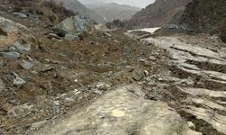 Yağış ve Heyelan Nedeniyle Hakkâri–Van Yolu Geçici Olarak Kapalı