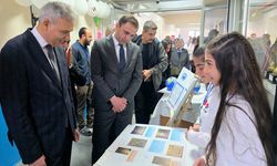 Yüksekova’da TÜBİTAK Bilim Fuarına Yoğun İlgi