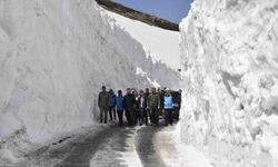 Nemrut Kalderası’nda kar esareti bitti: 10 metrelik kar duvarları aşıldı