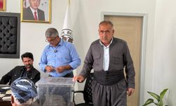 Derecik Belediyesi AK Parti’ye geçti