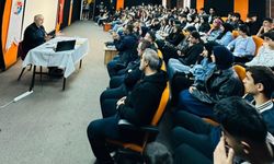 Metin Külünk Yüksekova’da Öğrencilerle Buluştu