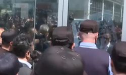 CHP Genel Merkezi'nin tahliyesi için polisler harekete geçti