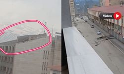 Yüksekova’da Fırtına Çatıları Uçurdu: Vatandaşlar Tedirgin