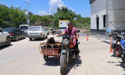 Kurbanlıkları sepetli motosikletlerle taşıdılar