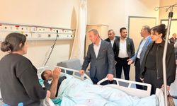 Başkan Kaya yaralıları ziyaret etti