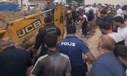 Baba ve oğlu göçük altında kaldı: 2 yaralı
