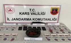 Kars’ta zehir tacirlerine darbe: 7 tutuklama, uyuşturucu ve sahte dolar ele geçirildi