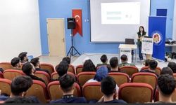 Hakkari Üniversitesi’nde Bağımlılıkla Mücadele Eğitimi Düzenlendi