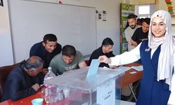 Yüksekova’da Muhtarlık Seçimlerinin Kazananları Belli Oldu