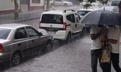 Meteoroloji uyarmıştı: Kars’ı dolu vurdu, Sanayi Bölgesi beyaza büründü