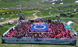 Hakkari’de 3 Bin Rakımda Tarihi Güreş Finali