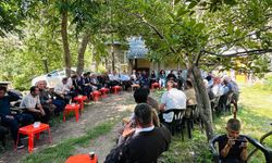 DEM Parti Heyeti, Tahliye Edilen Cindi Keskin'i Ziyaret Etti