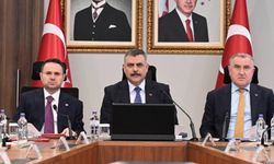 Üç bakan ‘Spor Güvenliği Değerlendirme’ toplantısında bir araya geldi