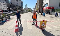 Yüksekova’da Cengiz Topel Caddesi tek yönlü trafiğe kapatıldı