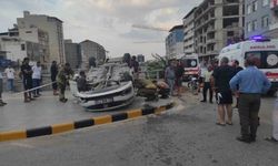Takla atan otomobilde 2 genç can verdi