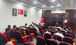 Derecik’te Seracılık Projesi Bilgilendirme Toplantısı Düzenlendi