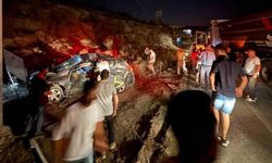Mardin'de feci kaza: Otomobil ile kamyon çarpıştı, çok sayıda ölü ve yaralı