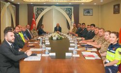 Hakkari'de asayiş ve güvenlik toplantısı gerçekleştirildi
