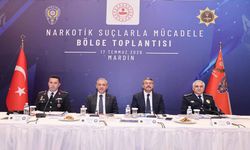Hakkari'nin Güvenliği Masaya Yatırıldı! Eski Vali Çelik'ten Kritik Toplantı